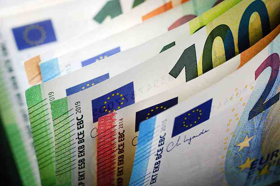 © janvier - stock.adobe.com Geldscheine