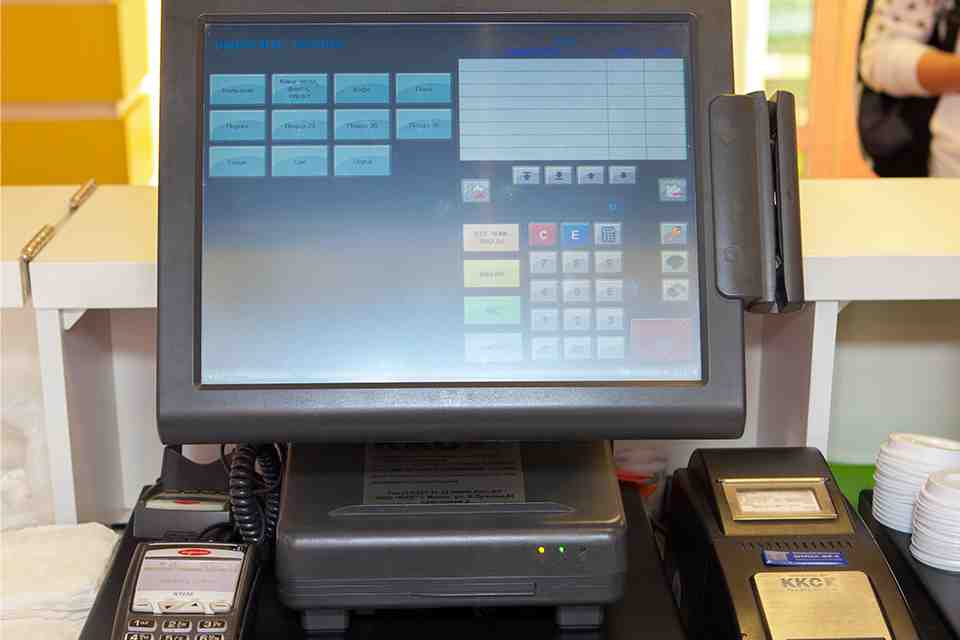 © Evgeni - stock.adobe.com Registrierkasse