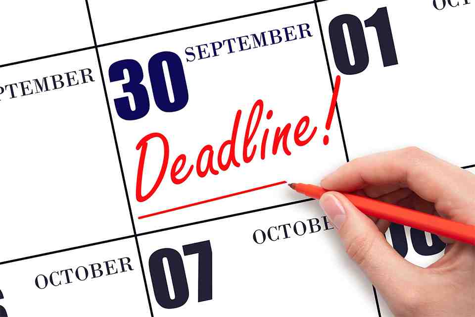 © Alena - stock.adobe.com Kalender mit markiertem Datum