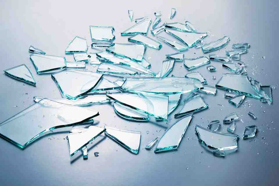 © Taffi - Fotolia.com Glassplitter