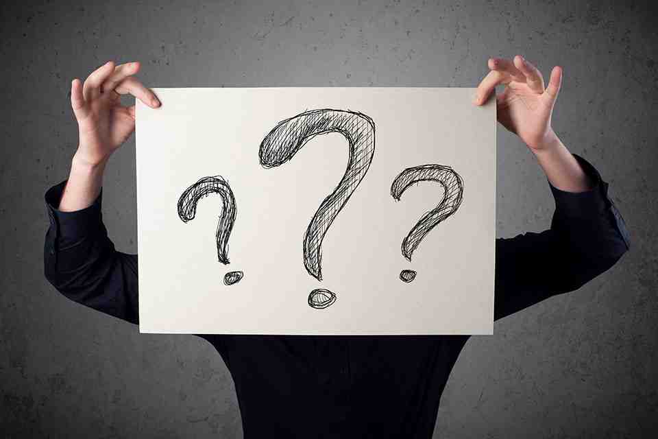 © ra2 studio - Fotolia.com Schild mit Fragezeichen
